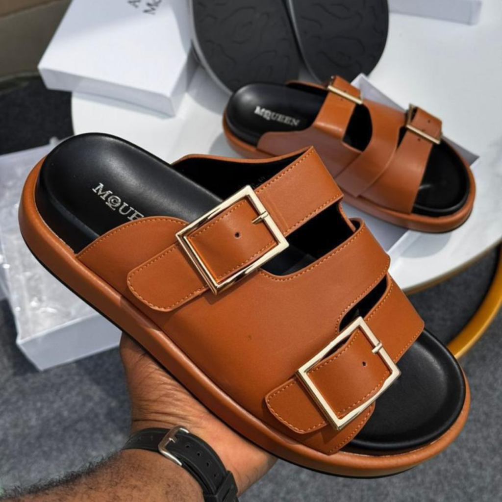 Mules Alexander McQueen "Oversized"